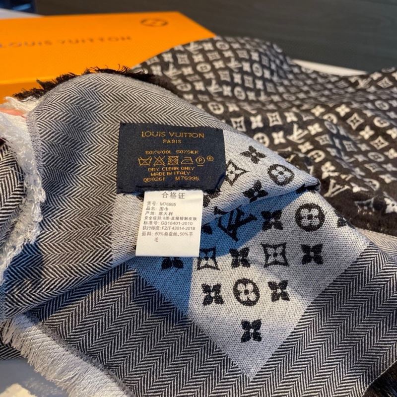 Louis Vuitton Scarf